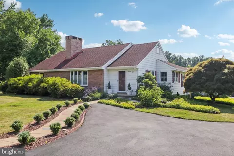 1450 Grasshopper Rd, Huntingdon Valley, PA 19006