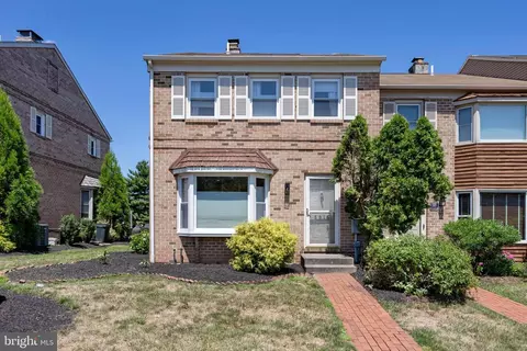 3916 Gatehouse Ln, Skippack, PA 19474