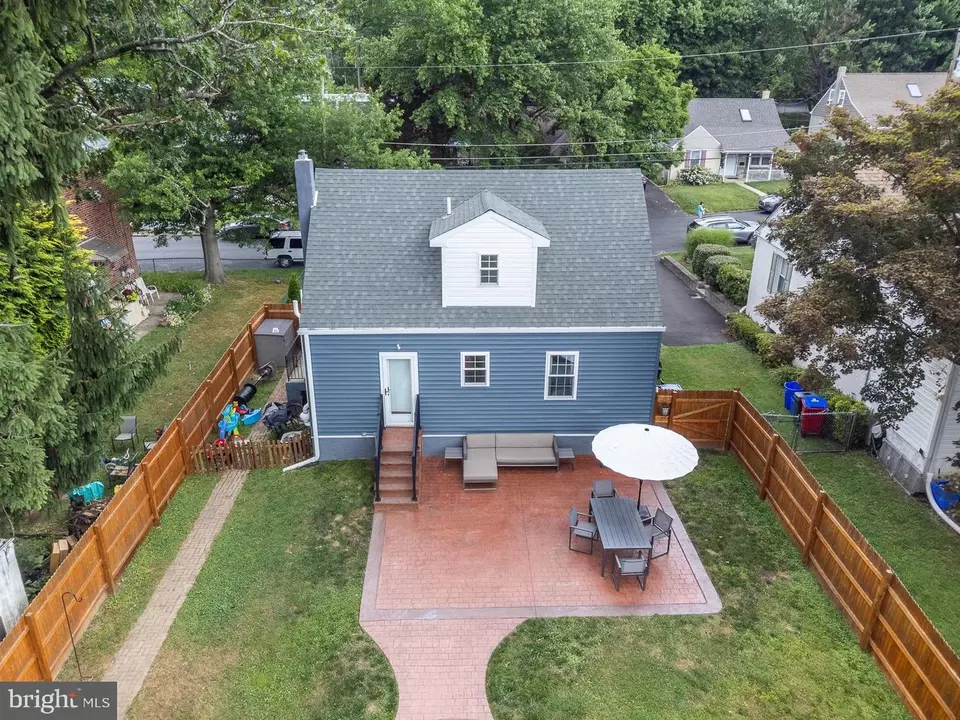  18 S Sylvania Ave, Jenkintown, PA 19046 photo 31
