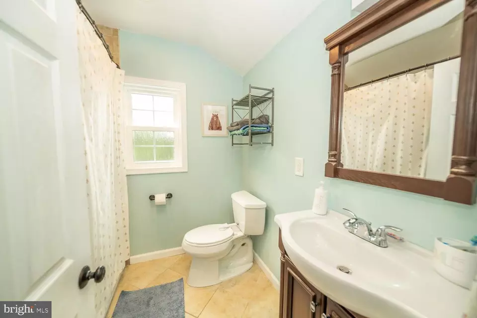  18 S Sylvania Ave, Jenkintown, PA 19046 photo 21