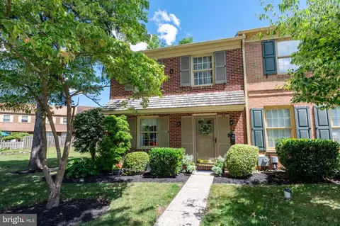 68 Roboda Blvd, Royersford, PA 19468