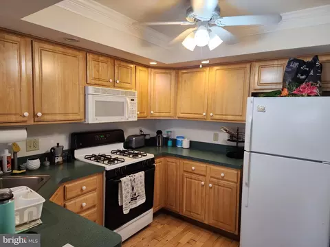 300 Elm St, Conshohocken, PA 19428