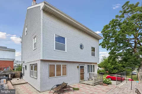 273 Washington St, Bridgeport, PA 19405