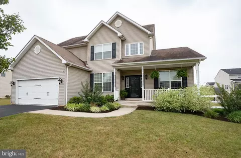 107 Lilac Ln, Gilbertsville, PA 19525