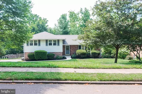 1825 Sharon Rd, Jenkintown, PA 19046