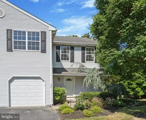 308 Manor Ln #5, King Of Prussia, PA 19406