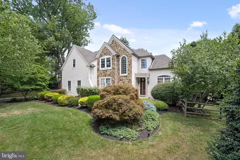 2308 Cranberry Ct, Lafayette Hill, PA 19444