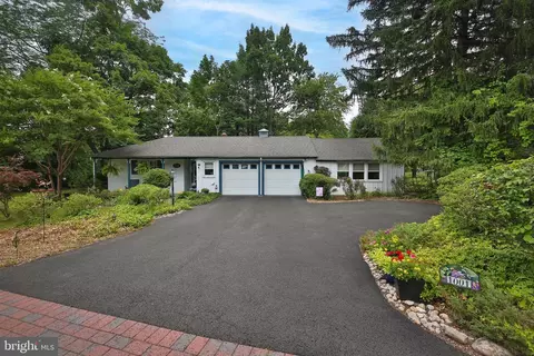 1001 Vilsmeier Rd, Lansdale, PA 19446