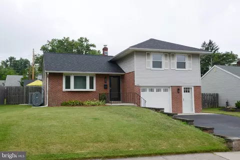 159 8th St, Souderton, PA 18964