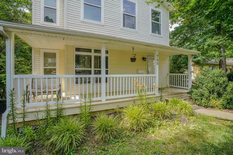 760 N Tyson Ave, Glenside, PA 19038