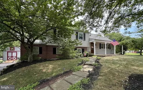 2149 Old Forde Way, Lansdale, PA 19446