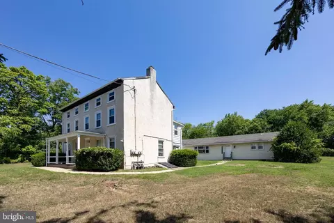 2729 Township Line Rd, Norristown, PA 19403