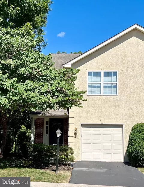 143 Vernon Ct, Lansdale, PA 19446