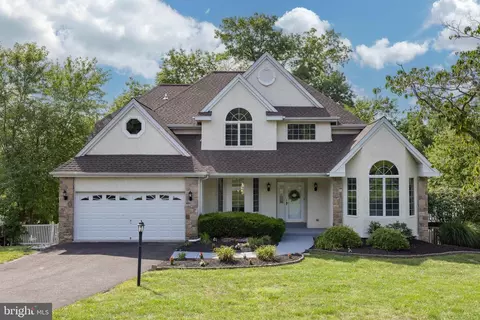 2408 Stanbridge St, East Norriton, PA 19401