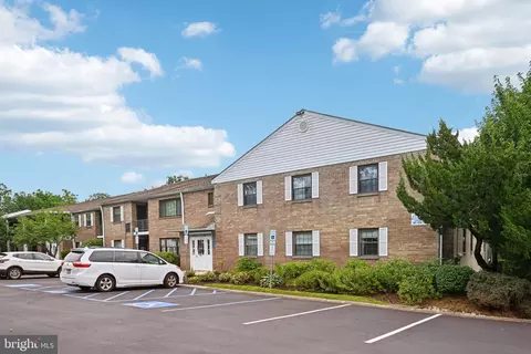 143 Woodstream #143, Norristown, PA 19403