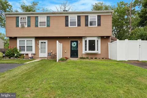131 Stony Creek Ave, Lansdale, PA 19446