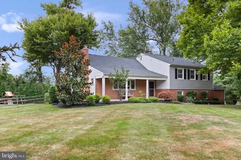 1382 Granary Rd, Blue Bell, PA 19422