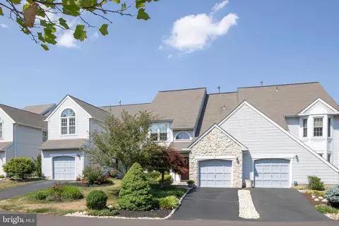 110 Cypress Dr, Ambler, PA 19002