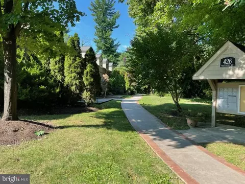 426 W Laurel Ave #5, Cheltenham, PA 19012