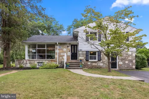 431 Twickenham Rd, Glenside, PA 19038