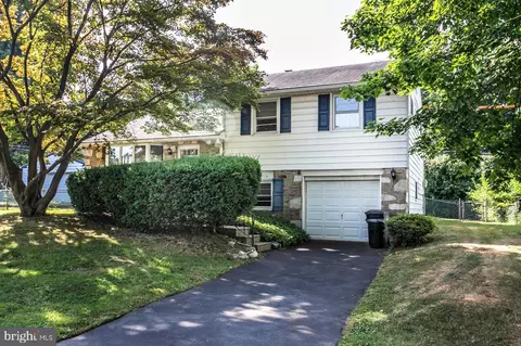 3165 Maple Rd, Huntingdon Valley, PA 19006
