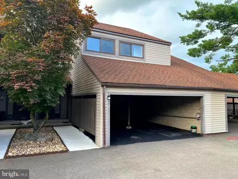 407 Bridge St, Collegeville, PA 19426