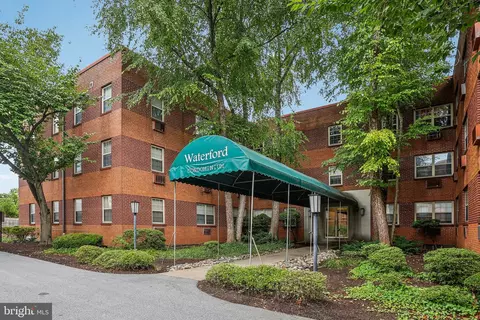 383 Lakeside Rd #101, Ardmore, PA 19003