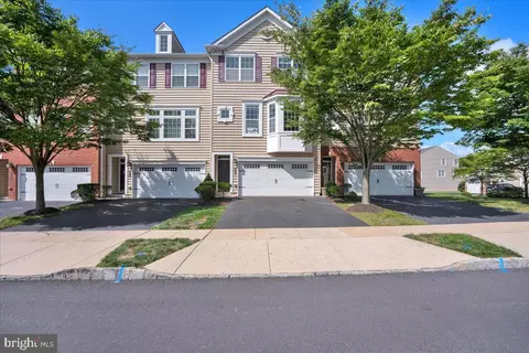145 Country View Way, Telford, PA 18969