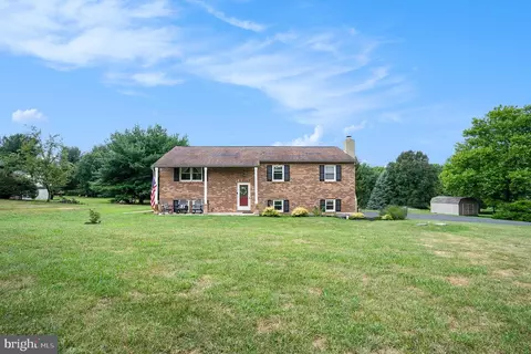 439 S Mennonite Rd, Collegeville, PA 19426