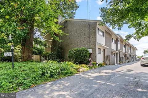 106 W Montgomery Ave #6, Ardmore, PA 19003