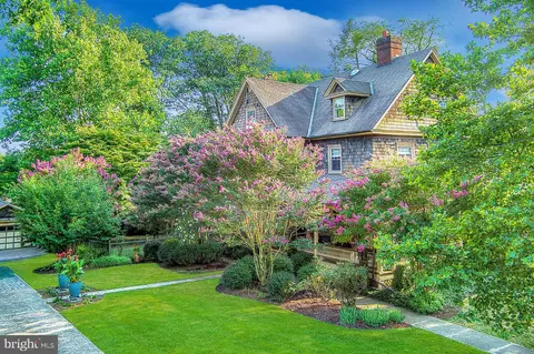 234 Wyncote Rd, Jenkintown, PA 19046