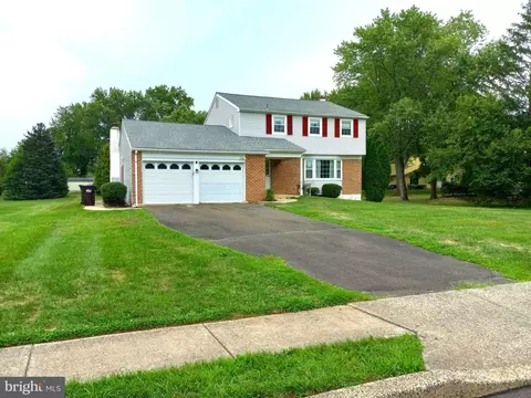 1609 Latch String Ln, Hatfield, PA 19440 photo 2
