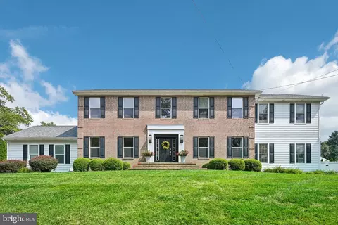 2593 High Rd, Huntingdon Valley, PA 19006