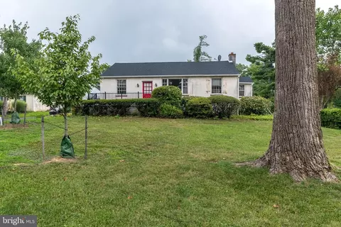 909 Limekiln Pike, Ambler, PA 19002