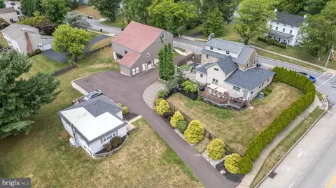 1395 Pinetown Rd, Fort Washington, PA 19034