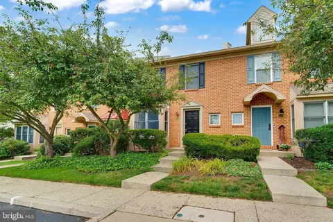 430 Churchill Ct, Harleysville, PA 19438