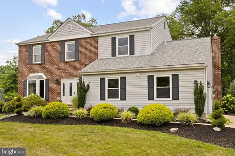 1689 Latch String Ln, Hatfield, PA 19440