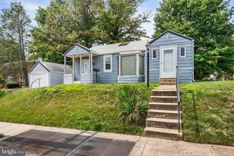919 E And 933 E Mermaid Ln, Wyndmoor, PA 19038