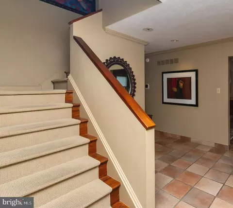 20 Hansen Ct, Narberth, PA 19072 photo 5