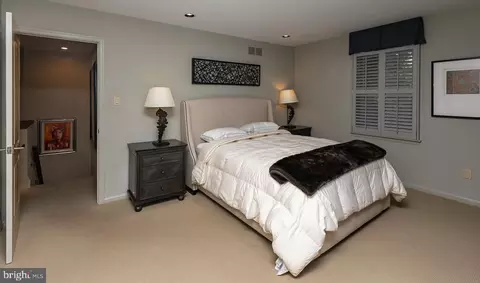 20 Hansen Ct, Narberth, PA 19072 photo 32