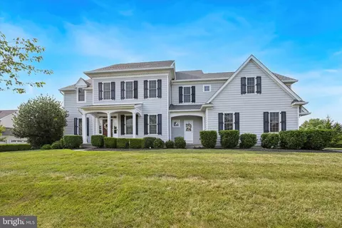 31 Edgehill Ln, Collegeville, PA 19426