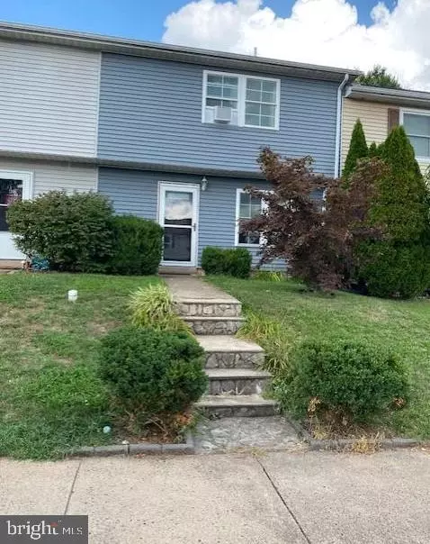 423 Blaker Dr, East Greenville, PA 18041