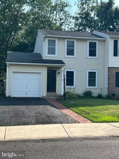 410 Saint Andrews Ln, Harleysville, PA 19438