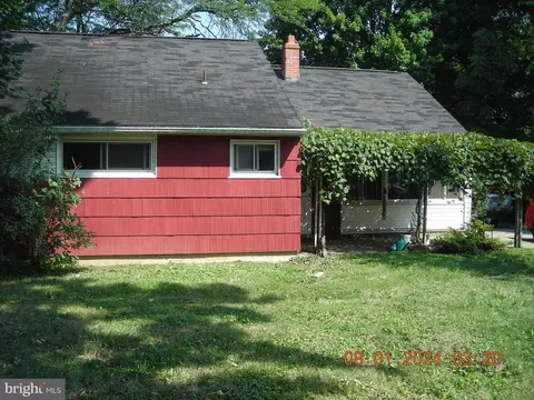 61 Galbraith, Norristown, PA 19403