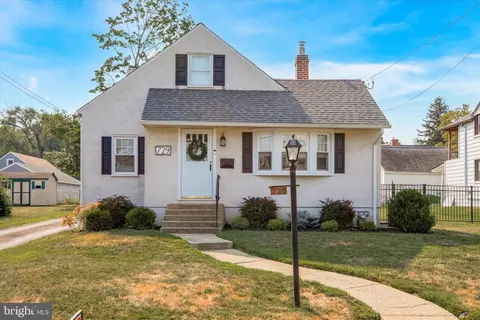 729 Harrison Ave, Glenside, PA 19038