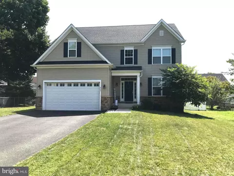 225 Milton Ave, Horsham, PA 19044