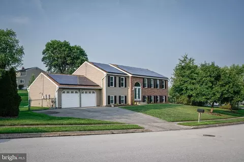 2501 Buggywhip Cir, Norristown, PA 19403