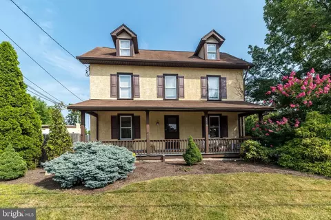 2010 Paper Mill Rd, Oreland, PA 19075