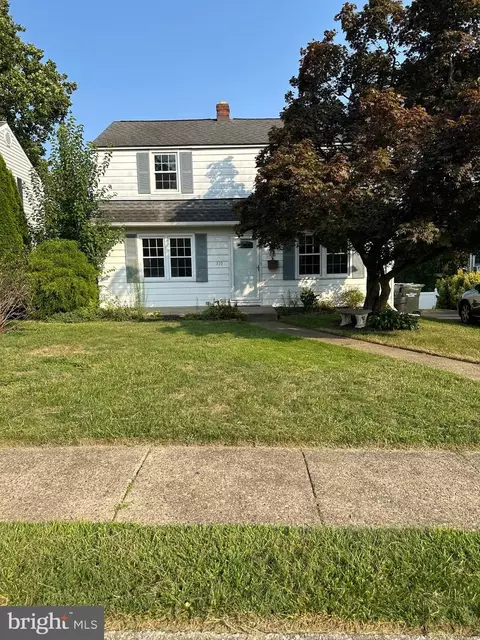 335 Forest Ave, Willow Grove, PA 19090