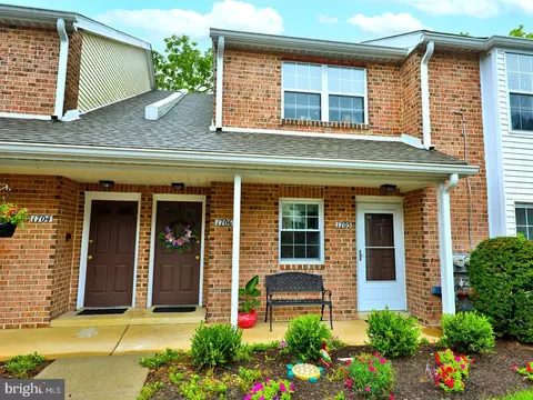 1706 Valley Glen Rd #161, Elkins Park, PA 19027